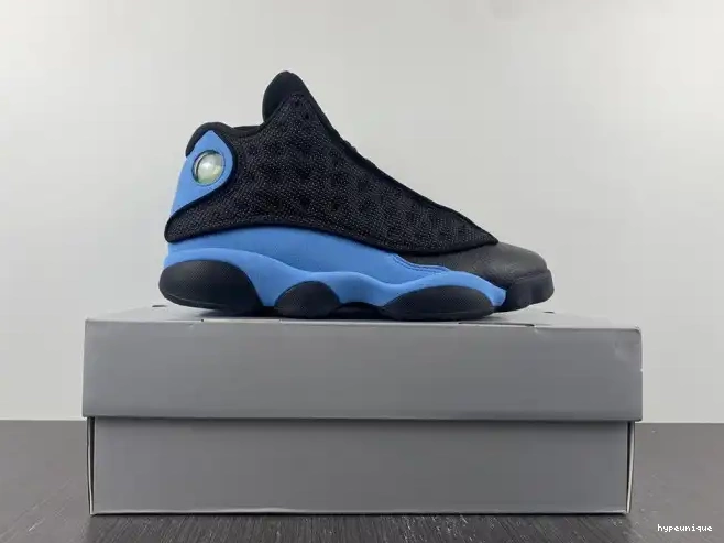 HYPE University Blue Air DJ5982-041 13 Jordan 0426